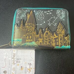 Loungefly Harry Potter wallet Glow in the Dark